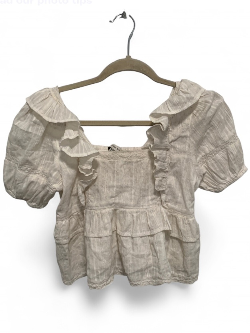 American Eagle Outfitters Cream Ruffle Tiered Cropped Puff Sleeve Blouse